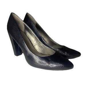 Bandolino block heel pumps Women's Size 9